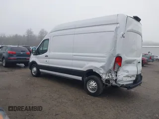 2022 Ford Transit Cargo with VIN 1FTBR2X83NKA80895, listed as a IAAI auction lot 41905179 with 45,241 mi miles and . Bid and sale history available at DreamBid. Image 3.