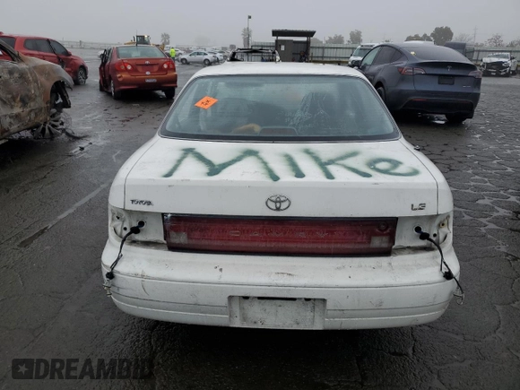 1993 Toyota Camry LE with VIN JT2SK12E0P0146094, listed as a Copart auction lot 86087964 with 0 mi miles and Salvage Title. Bid and sale history available at carsss.com. Image 6.