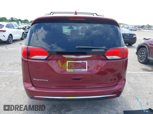2017 Chrysler Pacifica Touring L with VIN 2C4RC1BG6HR739602, listed as a IAAI auction lot 42085250 with 96,377 mi miles and . Bid and sale history available at DreamBid. Image 16.