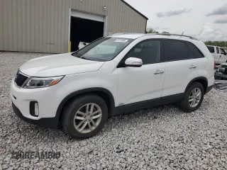 2014 Kia Sorento LX with VIN 5XYKTDA6XEG531461, listed as a Copart auction lot 55732495 with 113,664 mi miles and Clean Title. Bid and sale history available at carsss.com. Image 1.