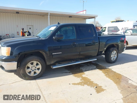 2013 GMC Sierra 1500 SLT with VIN 3GTP2WE71DG146605, listed as a IAAI auction lot 41334159 with 224,640 mi miles and . Bid and sale history available at DreamBid. Image 6.