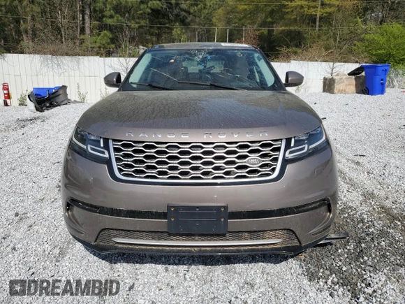 2018 Land Rover Range Rover Velar with VIN SALYC2RV7JA704883, listed as a Copart auction lot 51360315 with 77,037 mi miles and Clean Title. Bid and sale history available at DreamBid. Image 5.