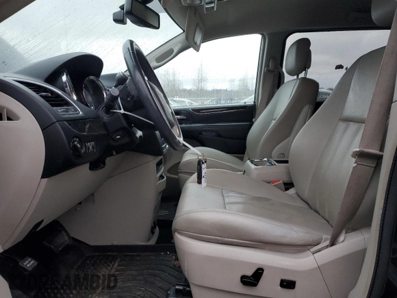 2014 Chrysler Town & Country Touring L 30th Anniversary with VIN 2C4RC1CG5ER277141, listed as a Copart auction lot 49679315 with 106,167 mi miles and Salvage Title. Bid and sale history available at DreamBid. Image 7.