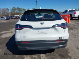2024 Honda HR-V LX with VIN 3CZRZ1H30RM721120, listed as a IAAI auction lot 41570368 with 9,686 mi miles. Bid and sale history available at carsss.com. Image 16.