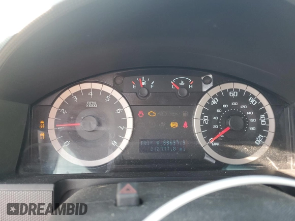 2012 Ford Escape XLT с VIN 1FMCU9D73CKA04531, выставлен на аукционе Copart как лот 50885325 с пробегом 212 777 миль миль и Списание • Salvage title. История ставок и продаж доступна на DreamBid. Изображение 9.