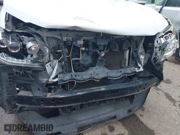 2014 Lexus GX 460 z VIN JTJBM7FX9E5075068, wystawiony jako IAAI lot #42174266 z przebiegiem 117 374 mil mil oraz . Historia ofert i sprzedaży dostępna na DreamBid. Obrazek 6.