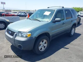 2005 Ford Escape XLT with VIN 1FMYU93175KC21568, listed as a IAAI auction lot 42581547 with 134,721 mi miles and . Bid and sale history available at DreamBid. Image 2.