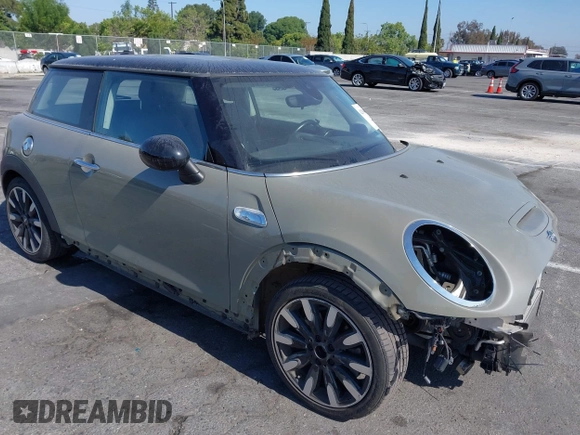 2019 MINI Hardtop Cooper S z VIN WMWXP7C51K2A50911, wystawiony jako IAAI lot #42194823 z przebiegiem 32 820 mil mil oraz . Historia ofert i sprzedaży dostępna na DreamBid. Obrazek 1.