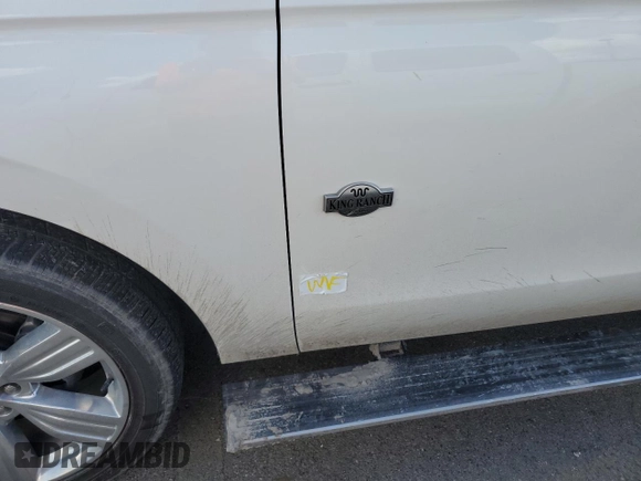 2022 Ford Expedition King Ranch с VIN 1FMJU1NT0NEA02418, выставлен на аукционе Copart как лот 74466054 с пробегом 36 689 миль миль и На запчасти • Non repairable. История ставок и продаж доступна на DreamBid. Изображение 13.