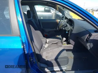 2006 Hyundai Elantra GLS z VIN KMHDN56D36U200006, wystawiony jako IAAI lot #42429126 z przebiegiem 114 869 mil mil oraz . Historia ofert i sprzedaży dostępna na DreamBid. Obrazek 5.