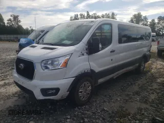 2022 Ford Transit Passenger XL with VIN 1FBAX2Y89NKA53821, listed as a Copart auction lot 69868604 with 56,233 mi miles and Salvage Title. Bid and sale history available at carsss.com. Image 1.