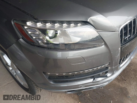 2015 Audi Q7 Premium Plus с VIN WA1LGAFE9FD025864, выставлен на аукционе IAAI как лот 42490868 с пробегом 67 739 миль миль и . История ставок и продаж доступна на DreamBid. Изображение 6.