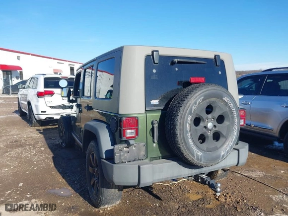 2008 Jeep Wrangler Unlimited X with VIN 1J8GA39118L594626, listed as a IAAI auction lot 41618878 with 166,071 mi miles. Bid and sale history available at carsss.com. Image 3.