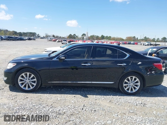 2011 Lexus LS 460 z VIN JTHCL5EF3B5010315, wystawiony jako IAAI lot #41842776 z przebiegiem 91 938 mil mil oraz . Historia ofert i sprzedaży dostępna na DreamBid. Obrazek 14.
