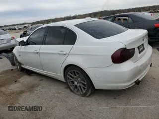2011 BMW 3 Series 335d z VIN WBAPN7C58BA950567, wystawiony jako Copart lot #51859515 z przebiegiem Nie podano mil oraz Szkoda całkowita • Salvage title. Historia ofert i sprzedaży dostępna na DreamBid. Obrazek 2.