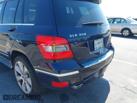 2010 Mercedes-Benz GLK 350 with VIN WDCGG5GB6AF483176, listed as a IAAI auction lot 42060673 with 143,287 mi miles and . Bid and sale history available at DreamBid. Image 12.