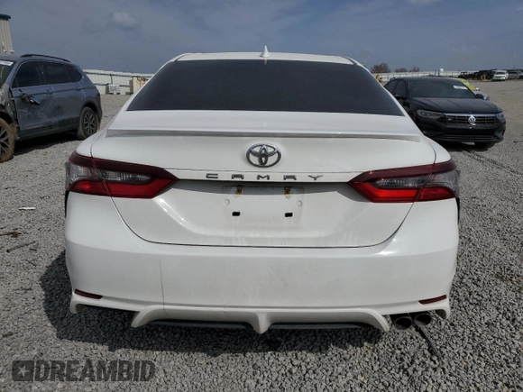 2022 Toyota Camry SE with VIN 4T1T11AK6NU062627, listed as a Copart auction lot 49185615 with 40,788 mi miles and Salvage Title. Bid and sale history available at carsss.com. Image 6.