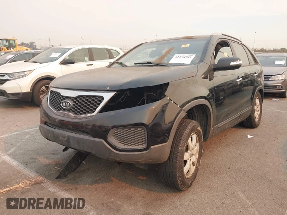 2013 Kia Sorento LX with VIN 5XYKT4A20DG314545, listed as a IAAI auction lot 41294749 with 1 mi miles. Bid and sale history available at carsss.com. Image 6.