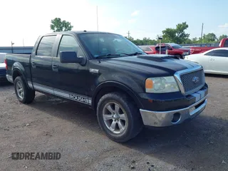 2007 Ford F-150 XLT с VIN 1FTPW12V77KA45172, выставлен на аукционе IAAI как лот 42603092 с пробегом 101 887 миль миль и . История ставок и продаж доступна на DreamBid. Изображение 1.