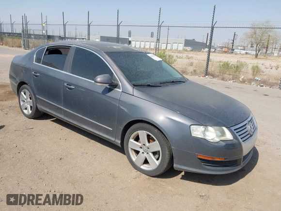 2008 Volkswagen Passat Komfort with VIN WVWAK73CX8P019820, listed as a IAAI auction lot 42641605 with 124,731 mi miles and . Bid and sale history available at DreamBid. Image 1.