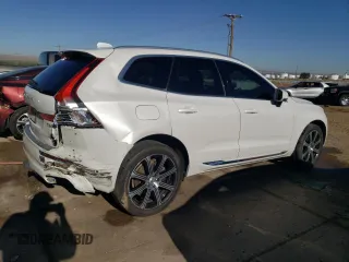 2018 Volvo XC60 Inscription with VIN LYVA22RLXJB097025, listed as a Copart auction lot 72199004 with 74,859 mi miles and Salvage Title. Bid and sale history available at DreamBid. Image 3.