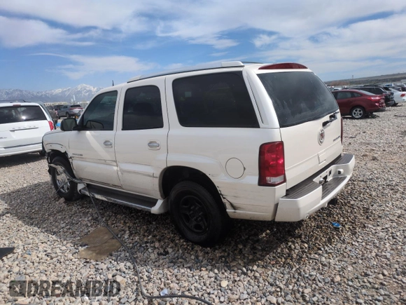 2005 Cadillac Escalade with VIN 1GYEK63N75R191326, listed as a Copart auction lot 52216355 with 177,330 mi miles and Salvage title. Bid and sale history available at DreamBid. Image 2.