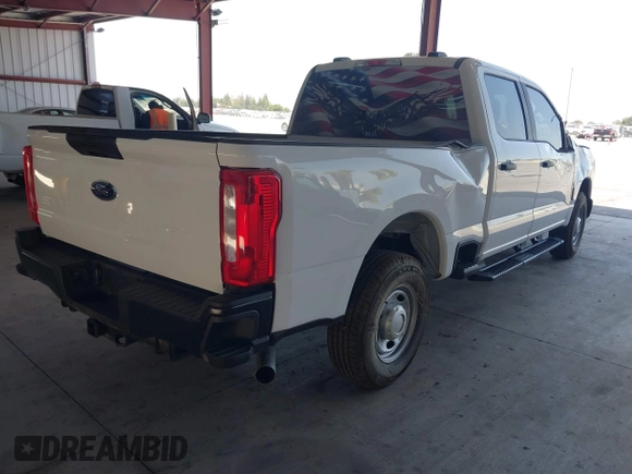 2024 Ford F-250 XL с VIN 1FT7W2AA4REF90588, выставлен на аукционе IAAI как лот 42510225 с пробегом 925 миль миль и . История ставок и продаж доступна на DreamBid. Изображение 4.