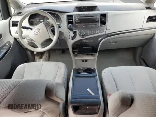 2014 Toyota Sienna LE AAS with VIN 5TDKK3DC6ES491574, listed as a Copart auction lot 59815785 with 189,975 mi miles and Salvage title. Bid and sale history available at DreamBid. Image 8.