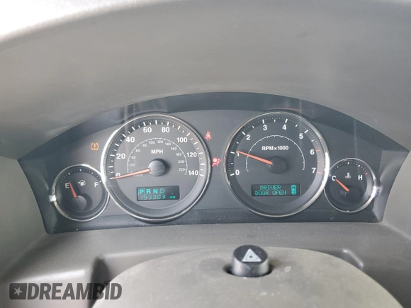 2006 Jeep Commander z VIN 1J8HH48K66C369227, wystawiony jako Copart lot #53723565 z przebiegiem 193 303 mil mil oraz Szkoda całkowita • Salvage title. Historia ofert i sprzedaży dostępna na DreamBid. Obrazek 9.