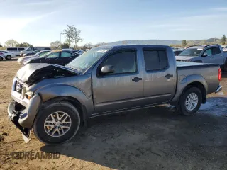 2020 Nissan Frontier SV z VIN 1N6ED0EA0LN713917, wystawiony jako Copart lot #49867585 z przebiegiem 79 532 mil mil oraz Szkoda całkowita • Salvage title. Historia ofert i sprzedaży dostępna na DreamBid. Obrazek 1.
