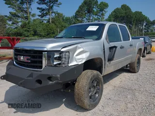 2011 GMC Sierra 1500 SLE with VIN 3GTP2VE39BG298569, listed as a IAAI auction lot 42587010 with 220,806 mi miles and . Bid and sale history available at DreamBid. Image 6.