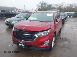 2019 Chevrolet Equinox LT z VIN 3GNAXUEVXKS548201, wystawiony jako IAAI lot #41715202 z przebiegiem 81 323 mil mil oraz . Historia ofert i sprzedaży dostępna na DreamBid. Obrazek 2.