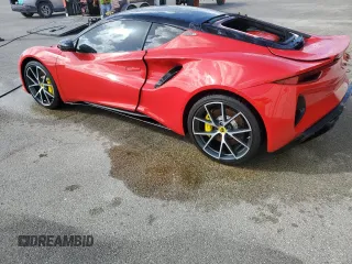 2024 Lotus Emira First Edition z VIN SCCLEKAX7RHB12137, wystawiony jako Copart lot #74508424 z przebiegiem Nie podano mil oraz Nie do naprawy. Historia ofert i sprzedaży dostępna na DreamBid. Obrazek 2.