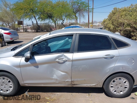 2015 Ford Fiesta S с VIN 3FADP4AJXFM190851, выставлен на аукционе IAAI как лот 42139415 с пробегом 112 733 миль миль и . История ставок и продаж доступна на DreamBid. Изображение 14.
