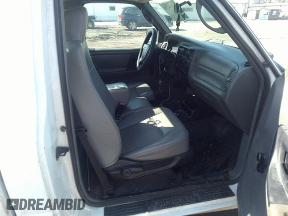 2006 Ford Ranger XL z VIN 1FTYR10D86PA56088, wystawiony jako IAAI lot #41770658 z przebiegiem 186 864 mil mil oraz . Historia ofert i sprzedaży dostępna na DreamBid. Obrazek 5.