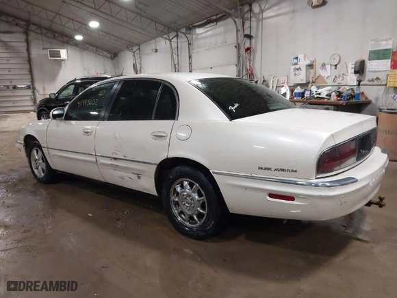 2004 Buick Park Avenue with VIN 1G4CW54KX44137252, listed as a IAAI auction lot 41443032 with 287009 miles. Bid and sale history available at carsss.com. Image 3.