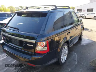 2012 Land Rover Range Rover Sport HSE Lux z VIN SALSK2D43CA752360, wystawiony jako IAAI lot #42041636 z przebiegiem 169 257 mil mil oraz . Historia ofert i sprzedaży dostępna na DreamBid. Obrazek 4.