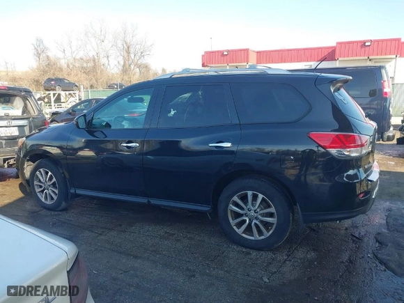 2015 Nissan Pathfinder Platinum with VIN 5N1AR2MM5FC685912, listed as a IAAI auction lot 41444004 with 84,642 mi miles. Bid and sale history available at carsss.com. Image 14.