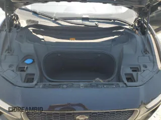 2019 Jaguar I-Pace S z VIN SADHB2S1XK1F75645, wystawiony jako Copart lot #64463604 z przebiegiem 36 573 mil mil oraz Szkoda całkowita • Salvage title. Historia ofert i sprzedaży dostępna na DreamBid. Obrazek 12.