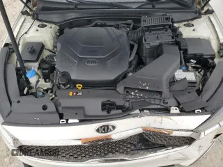 2018 Kia Cadenza Premium with VIN KNALB4J14J5116292, listed as a Copart auction lot 42149765 with 72,734 mi miles and Salvage Title. Bid and sale history available at carsss.com. Image 13.