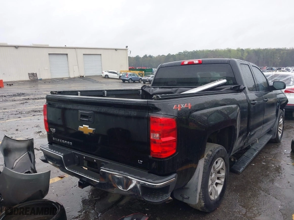 2018 Chevrolet Silverado 1500 LT with VIN 1GCVKRECXJZ234876, listed as a IAAI auction lot 41833091 with 81,366 mi miles. Bid and sale history available at carsss.com. Image 4.