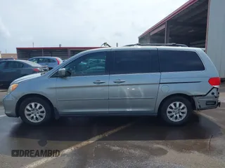 2010 Honda Odyssey EX-L with VIN 5FNRL3H6XAB061092, listed as a IAAI auction lot 41645143 with 165,941 mi miles. Bid and sale history available at carsss.com. Image 15.