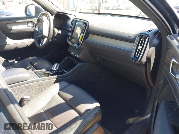 2019 Volvo XC40 Inscription с VIN YV4162UL6K2111899, выставлен на аукционе IAAI как лот 41746026 с пробегом 59 319 миль миль и . История ставок и продаж доступна на DreamBid. Изображение 5.