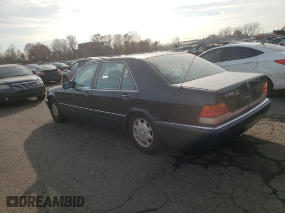 1996 Mercedes-Benz S with VIN WDBGA51E1TA301506, listed as a Copart auction lot 77976114 with 231,309 mi miles and Clean Title. Bid and sale history available at DreamBid. Image 2.
