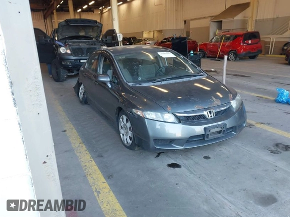 2009 Honda Civic LX z VIN 2HGFA16599H314871, wystawiony jako IAAI lot #41403199 z przebiegiem 144 963 mil mil oraz . Historia ofert i sprzedaży dostępna na DreamBid. Obrazek 1.