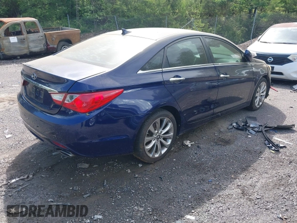 2011 Hyundai Sonata Limited with VIN 5NPEC4AC5BH190087, listed as a IAAI auction lot 42187962 with 226,578 mi miles and . Bid and sale history available at DreamBid. Image 4.