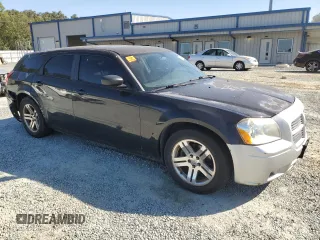 2005 Dodge Magnum SE z VIN 2D4FV48V95H189367, wystawiony jako Copart lot #74804394 z przebiegiem 155 141 mil mil oraz Szkoda całkowita • Salvage title. Historia ofert i sprzedaży dostępna na DreamBid. Obrazek 4.
