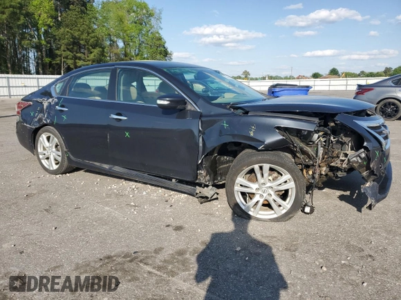 2015 Nissan Altima SL with VIN 1N4BL3APXFC163085, listed as a Copart auction lot 52386565 with 86,684 mi miles and Salvage Title. Bid and sale history available at carsss.com. Image 4.