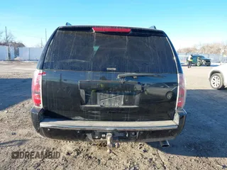 2013 GMC Yukon Denali with VIN 1GKS2EEF7DR310276, listed as a IAAI auction lot 41432983 with 243,119 mi miles. Bid and sale history available at carsss.com. Image 16.