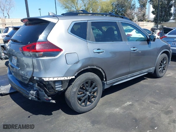 2018 Nissan Rogue SV with VIN 5N1AT2MT6JC748923, listed as a IAAI auction lot 41855047 with 71210 miles. Bid and sale history available at carsss.com. Image 4.